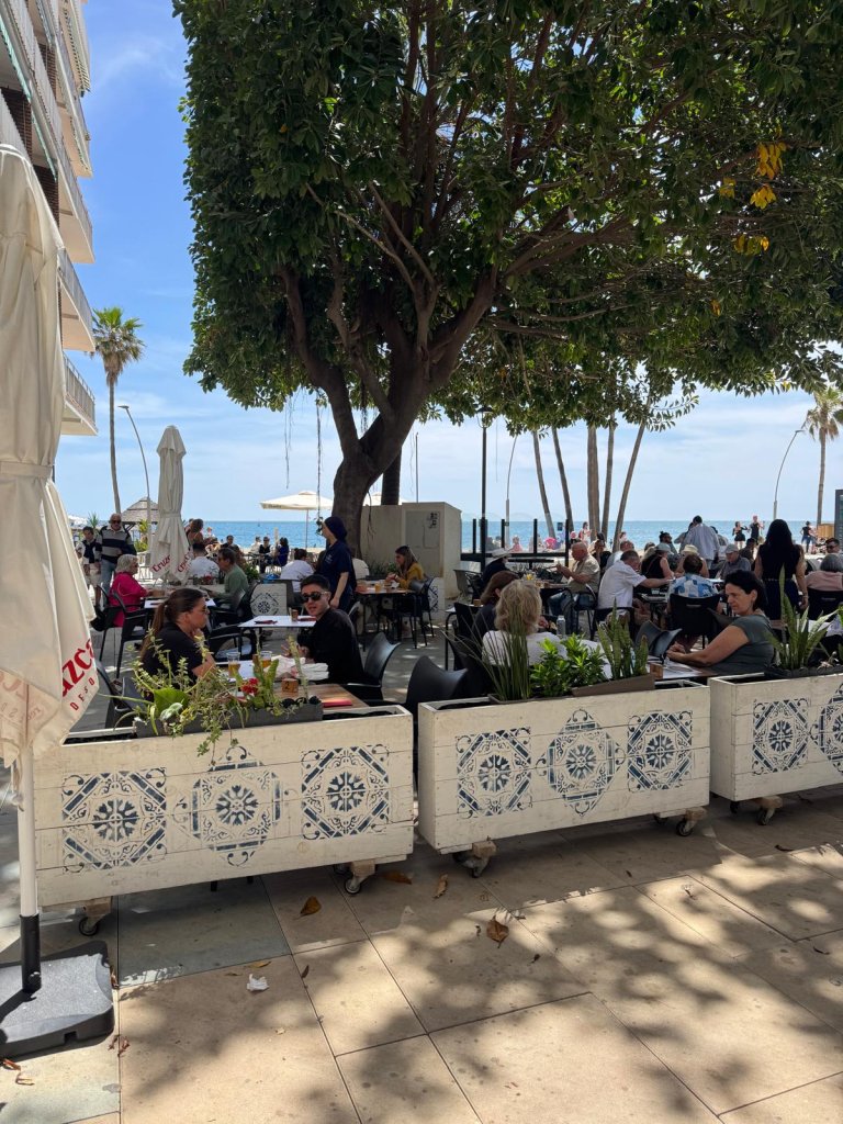 Prime Location Restaurant – Estepona Seafront