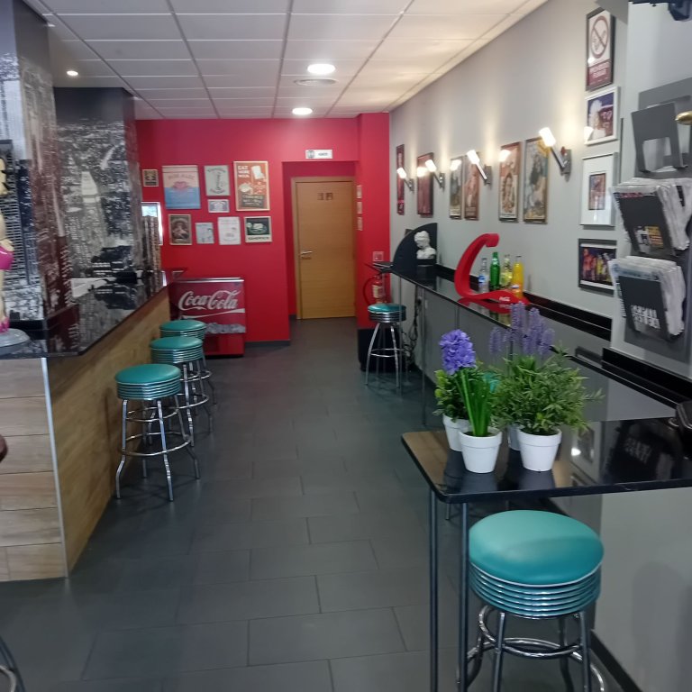 Bar Restaurant In Estepona Center